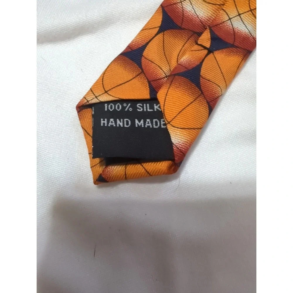 Christian‎ Pelini Men's 100% Silk Hand Made Necktie Basketball Repeating Coach